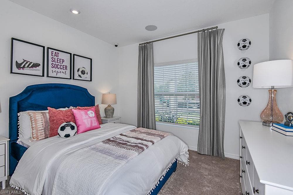 6730 Equinox LN-23