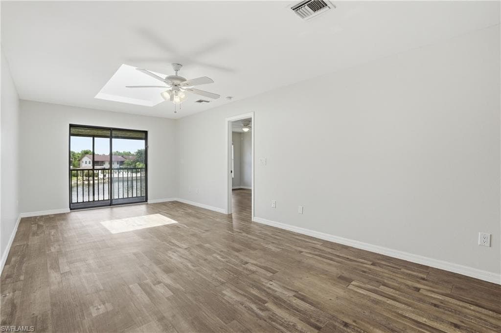 5323 Treetops DR T203-9