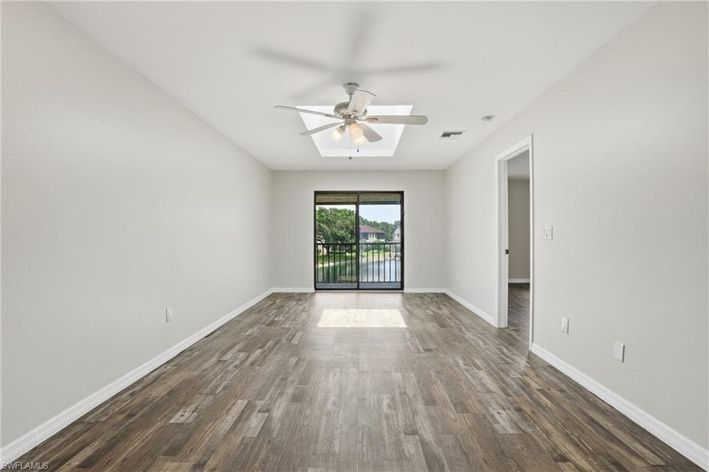 5323 Treetops DR T203-8