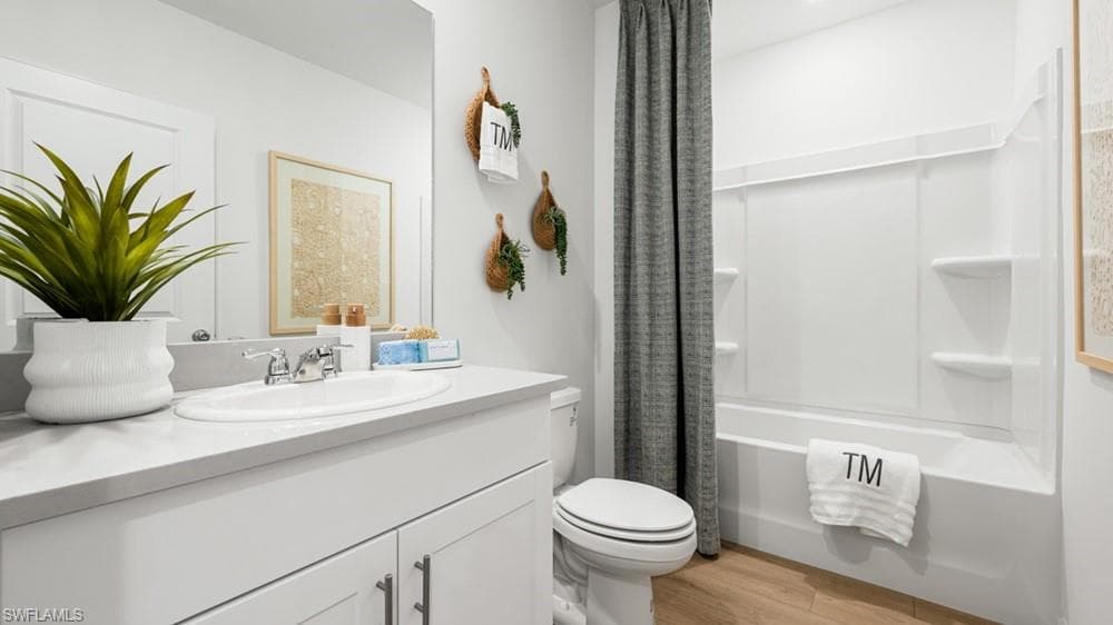 6754 Equinox LN-16