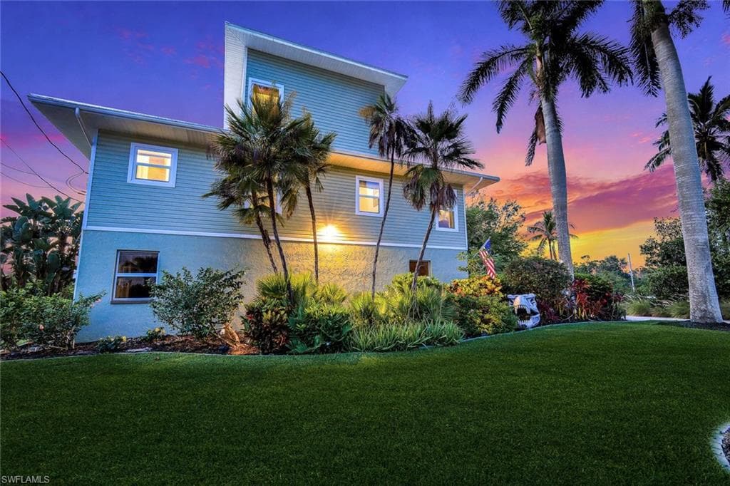 3858 Riviera CIR-12