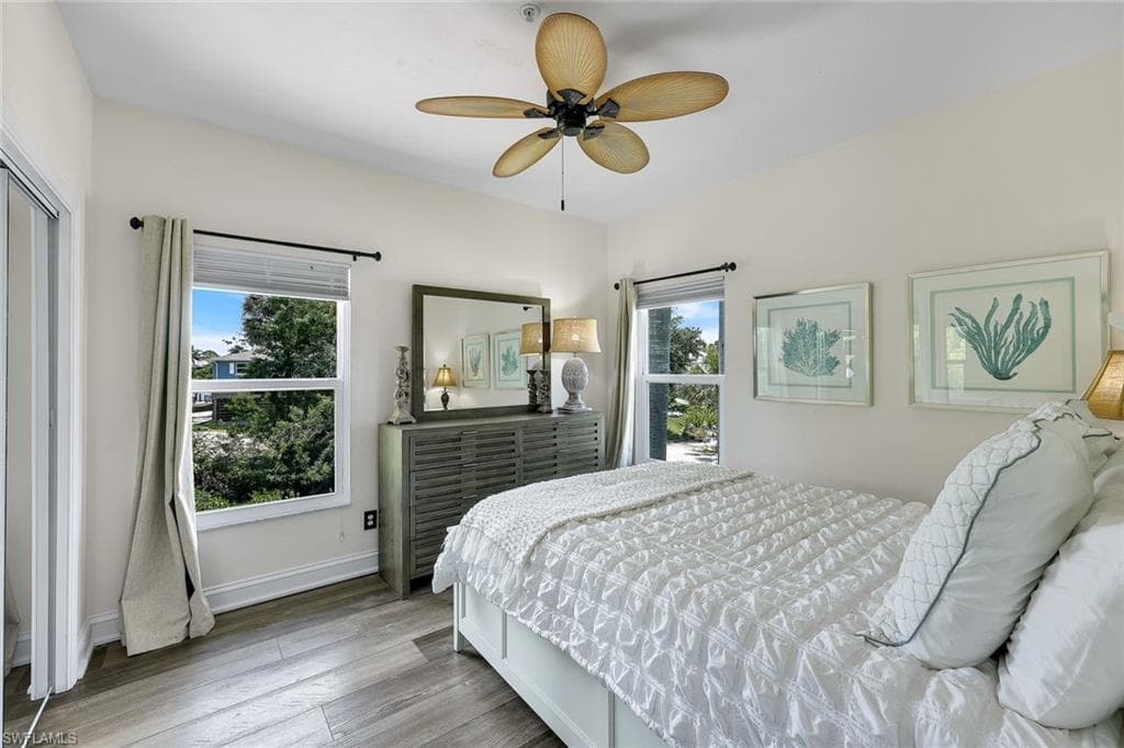 3858 Riviera CIR-33