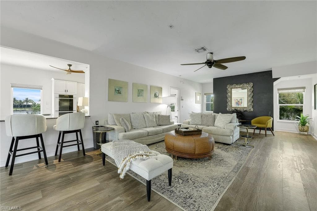 3858 Riviera CIR-15
