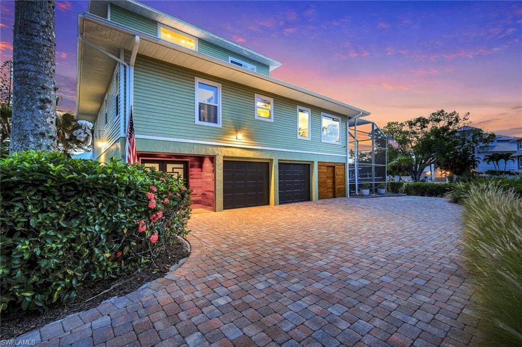 3858 Riviera CIR-11