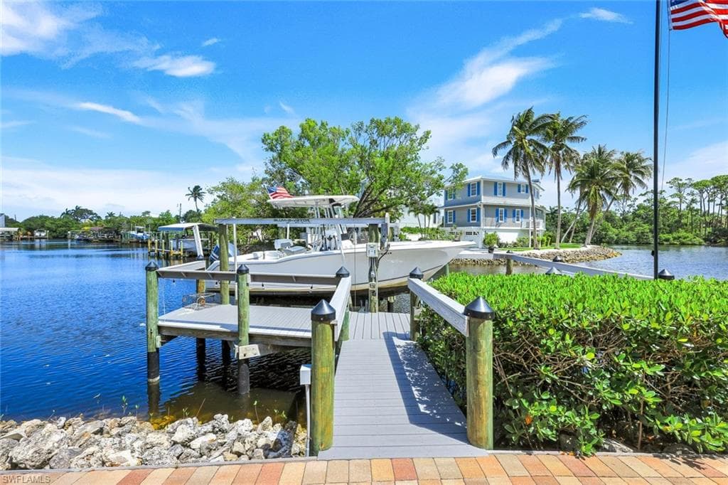 3858 Riviera CIR-44