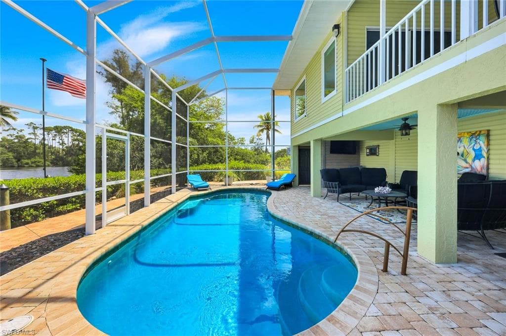 3858 Riviera CIR-40