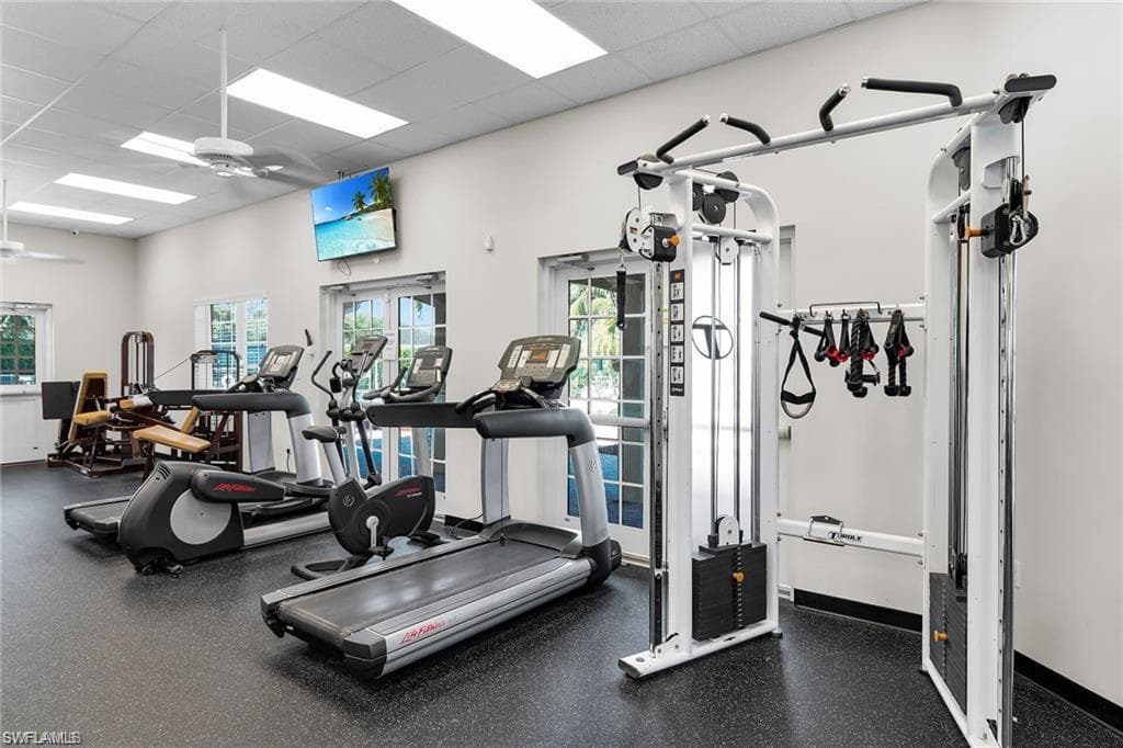 2835 Orange Grove TRL-23