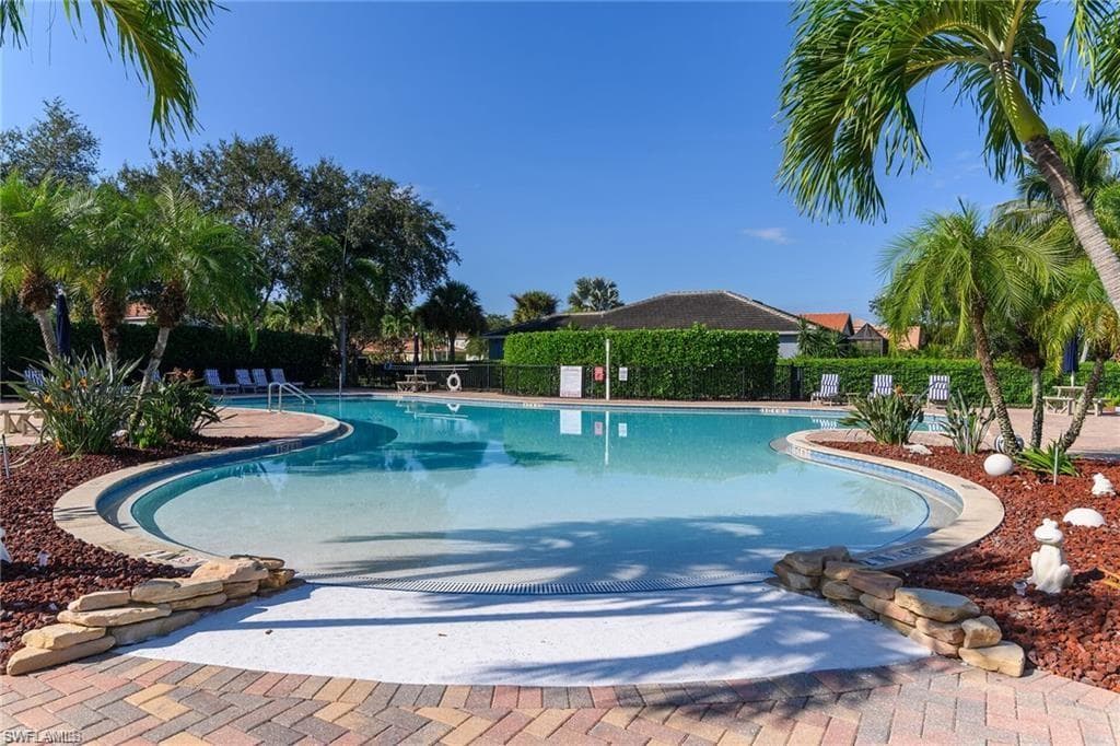 2835 Orange Grove TRL-20