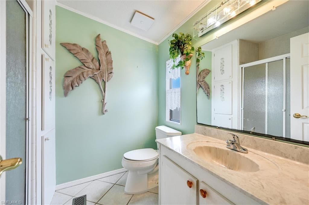 148 Seven Seas WAY-8