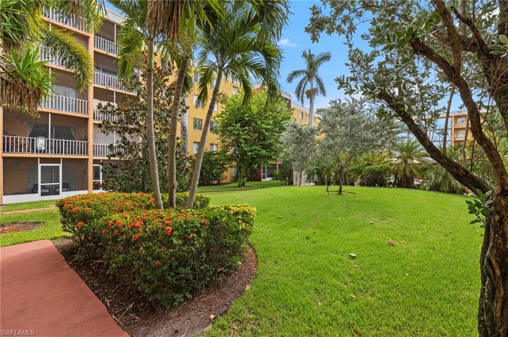 2366 E Mall DR 213-18