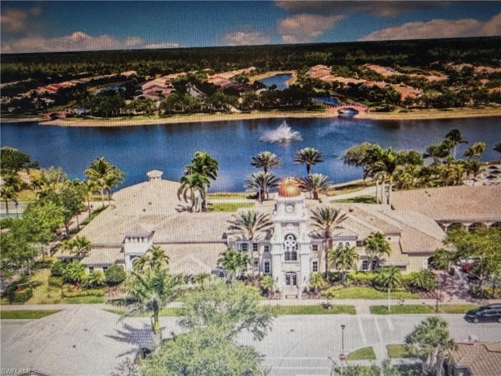 8736 Querce CT-7