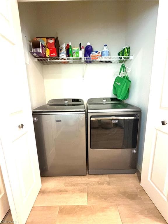 8736 Querce CT-32