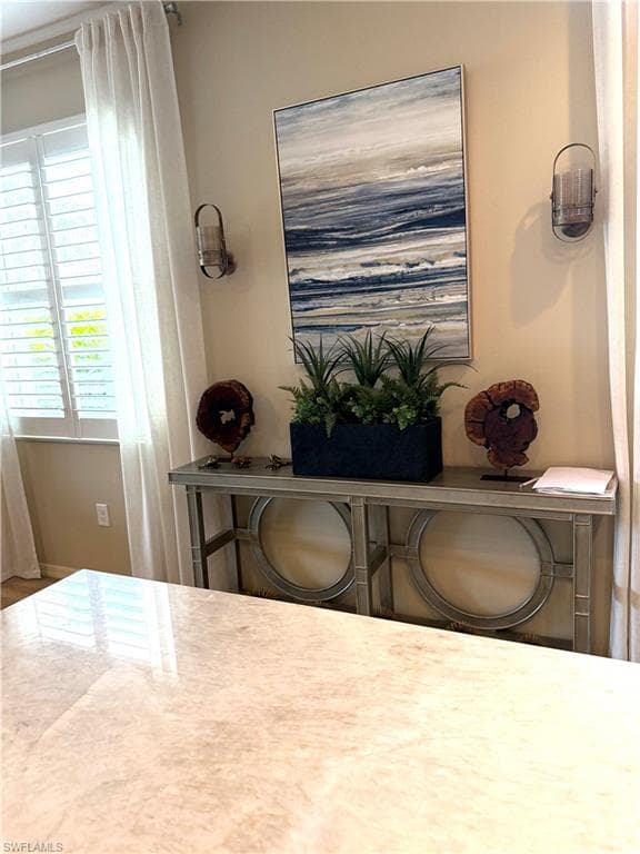 8736 Querce CT-40