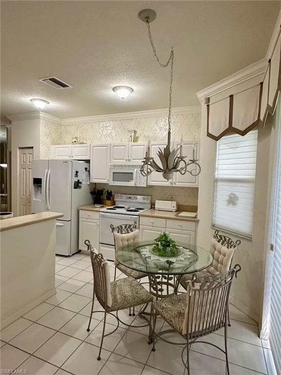 9304 Lake Abby LN-6