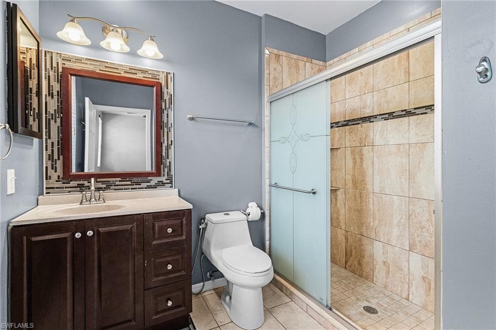 3258 Tamara DR 2-16