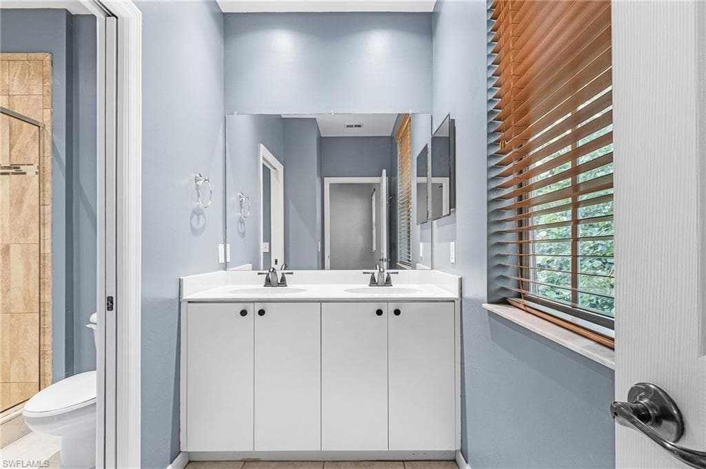 3258 Tamara DR 2-20