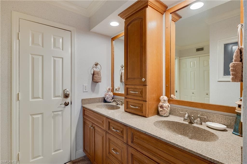 2445 Gulf DR B-22-12