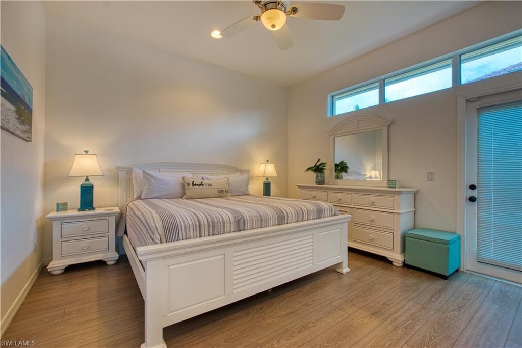 28467 Del Lago WAY-23
