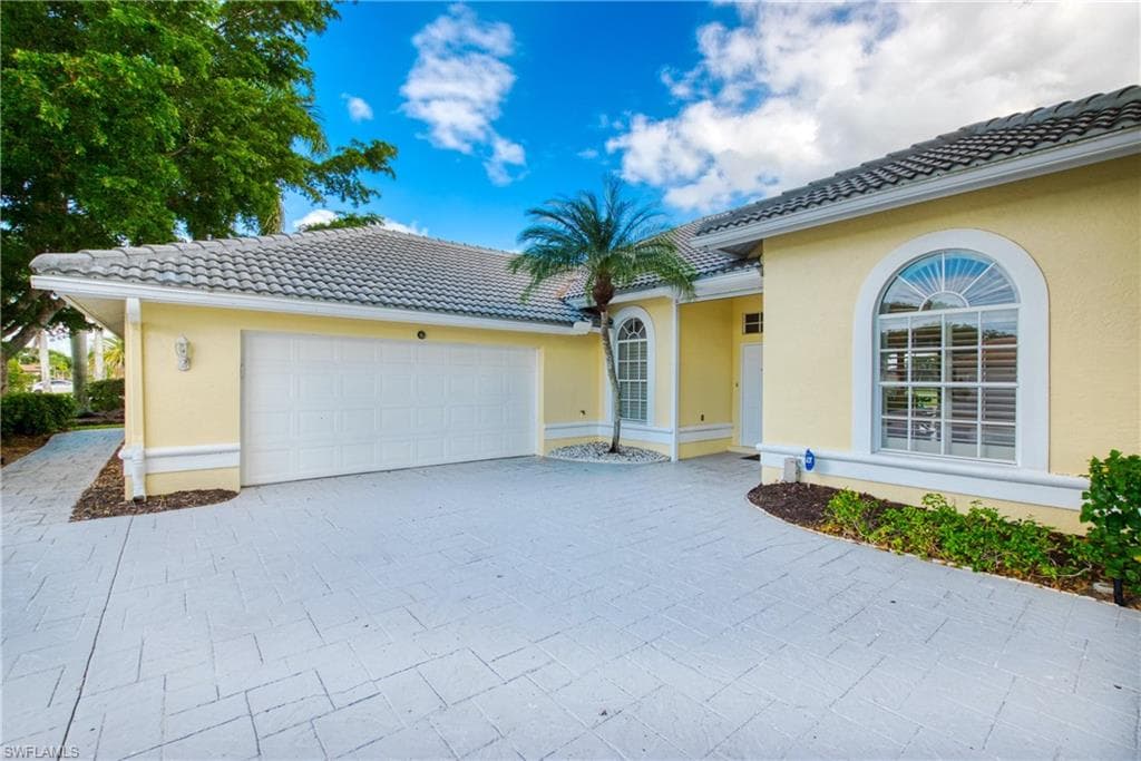 28467 Del Lago WAY-42