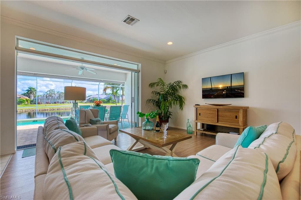 28467 Del Lago WAY-31