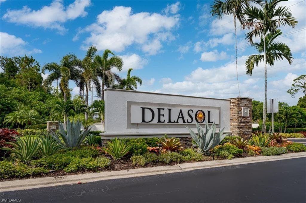 15821 Delaplata LN-32