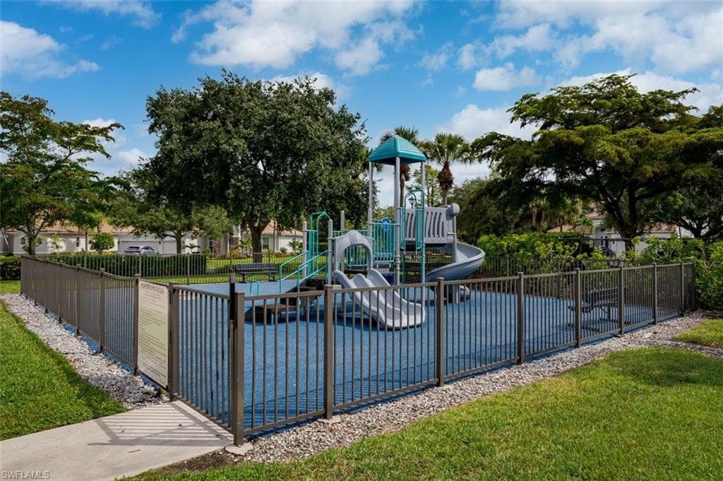 15821 Delaplata LN-31