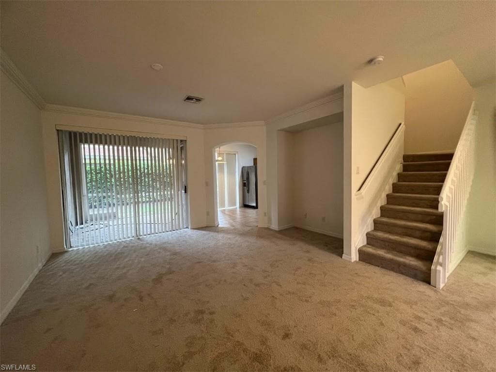 9634 Roundstone CIR-2