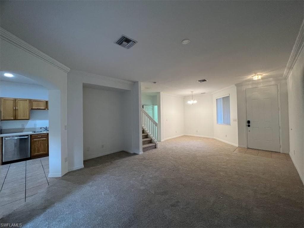 9634 Roundstone CIR-4