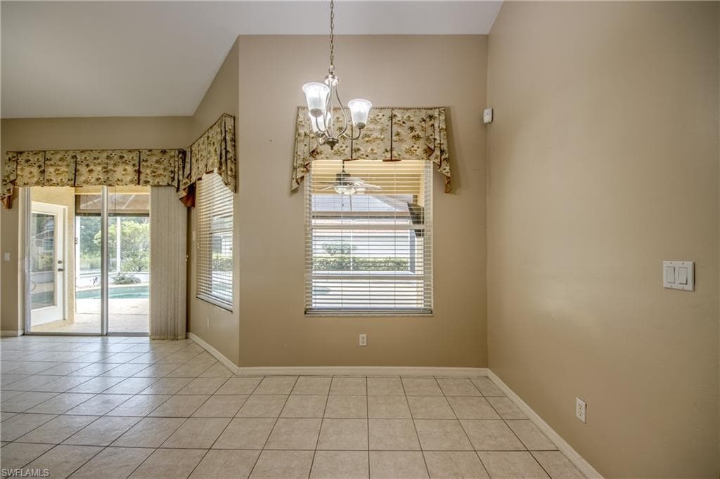 8904 Baytowne LOOP-16