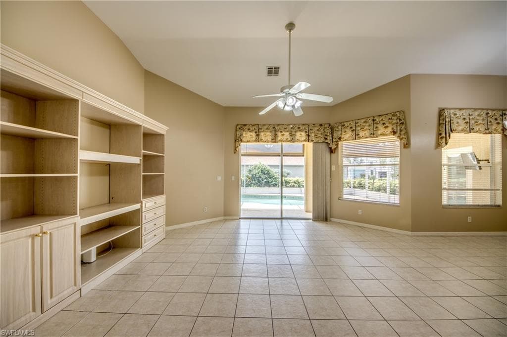 8904 Baytowne LOOP-3