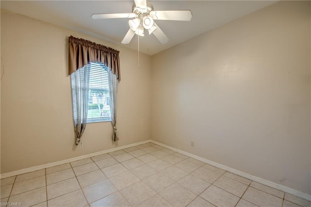 8904 Baytowne LOOP-36