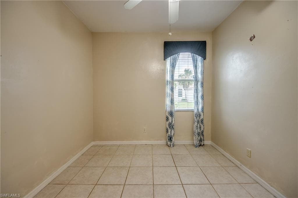 8904 Baytowne LOOP-32