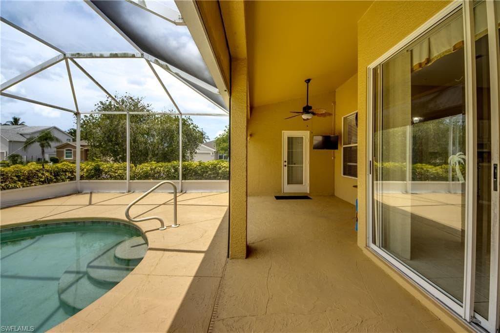 8904 Baytowne LOOP-40