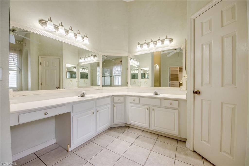 8904 Baytowne LOOP-25