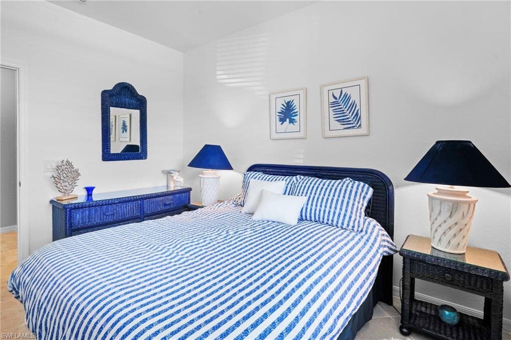 14967 Palamos CIR-18