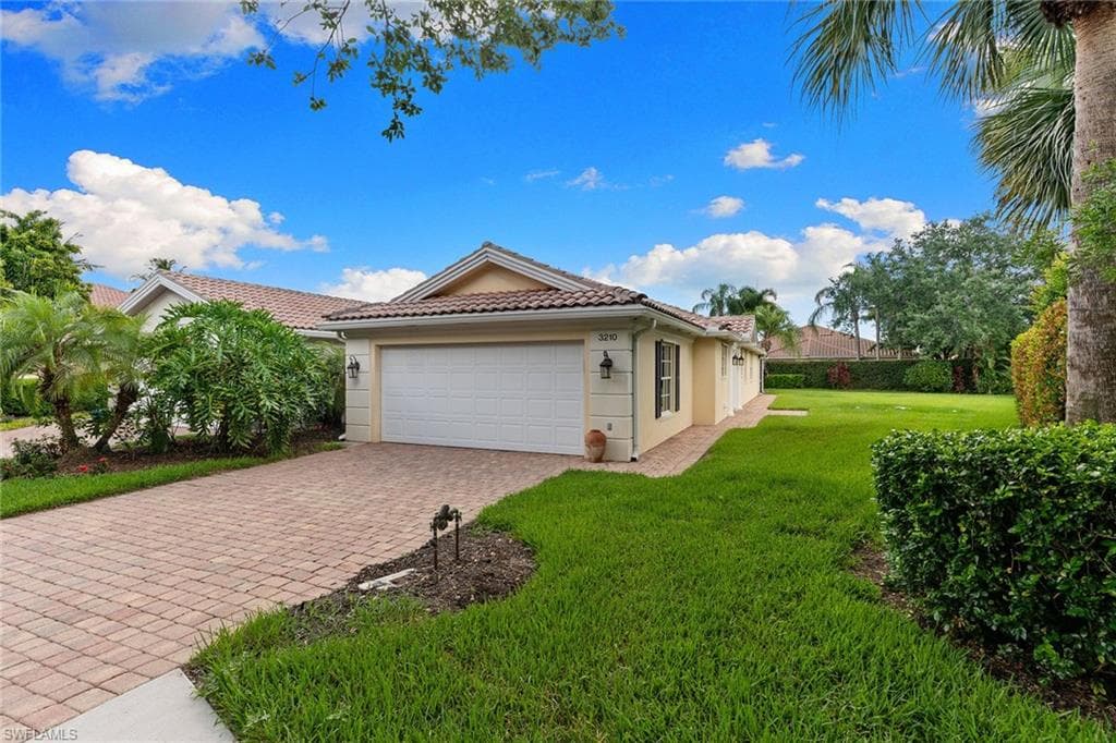 3210 Barbados LN-33