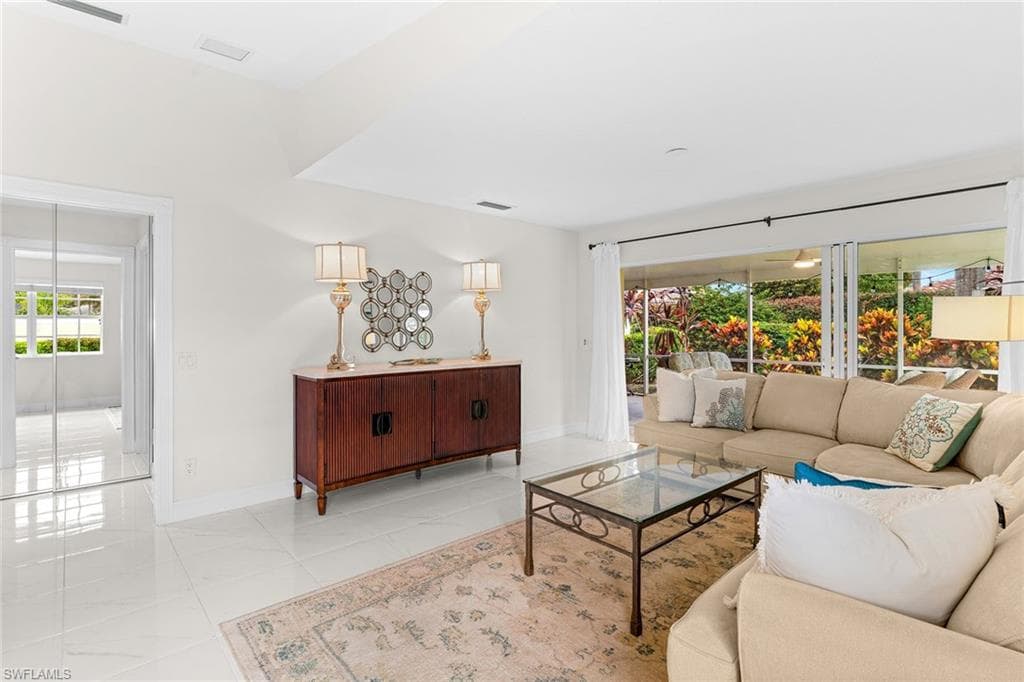 3210 Barbados LN-15