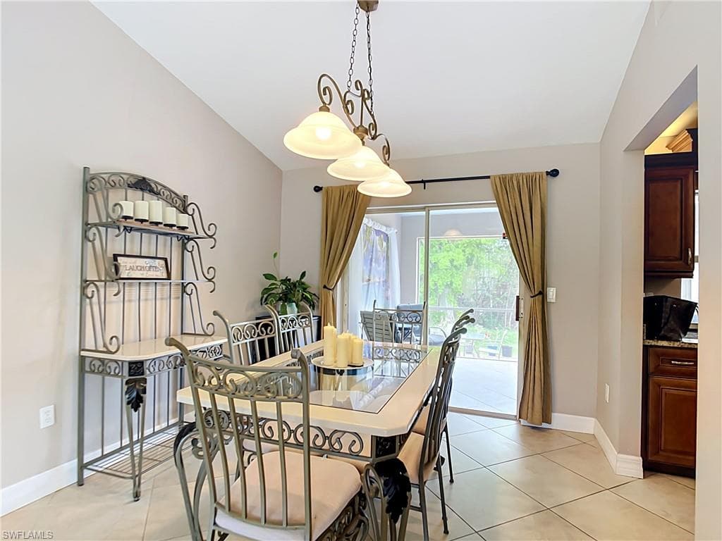 14401 Hampton Lake CT-8