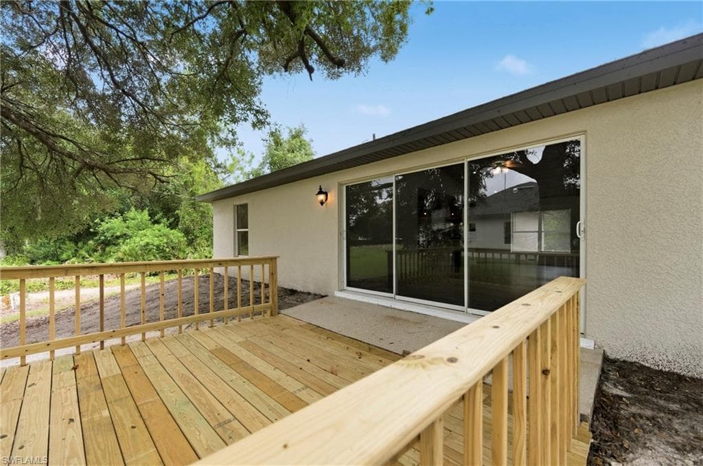 2406 E 23rd ST-27