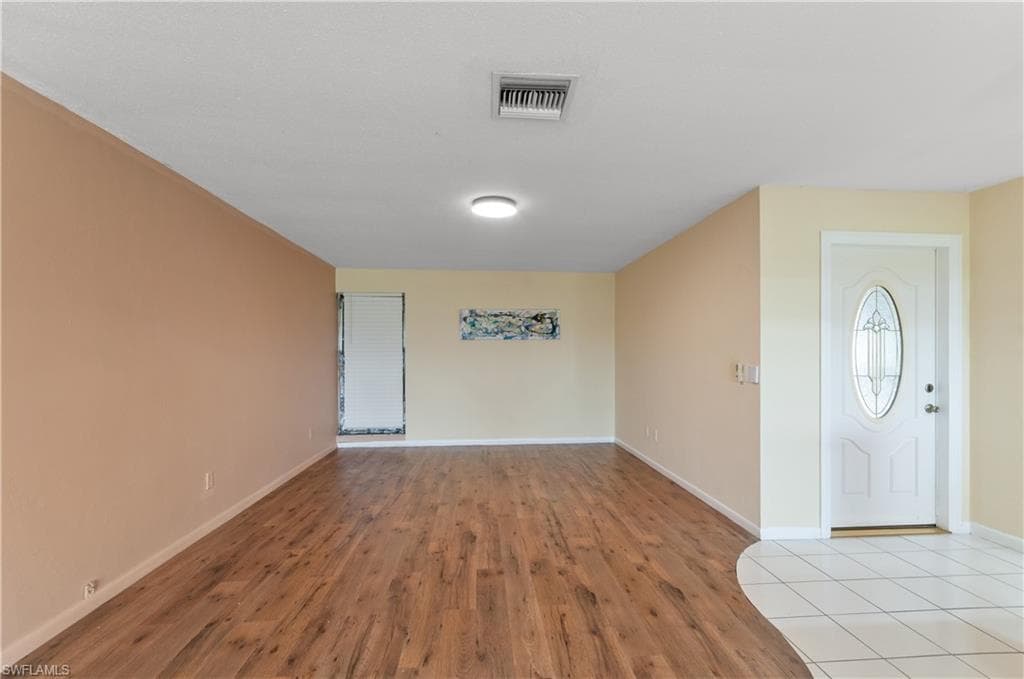 4105 Lakewood BLVD E18-26