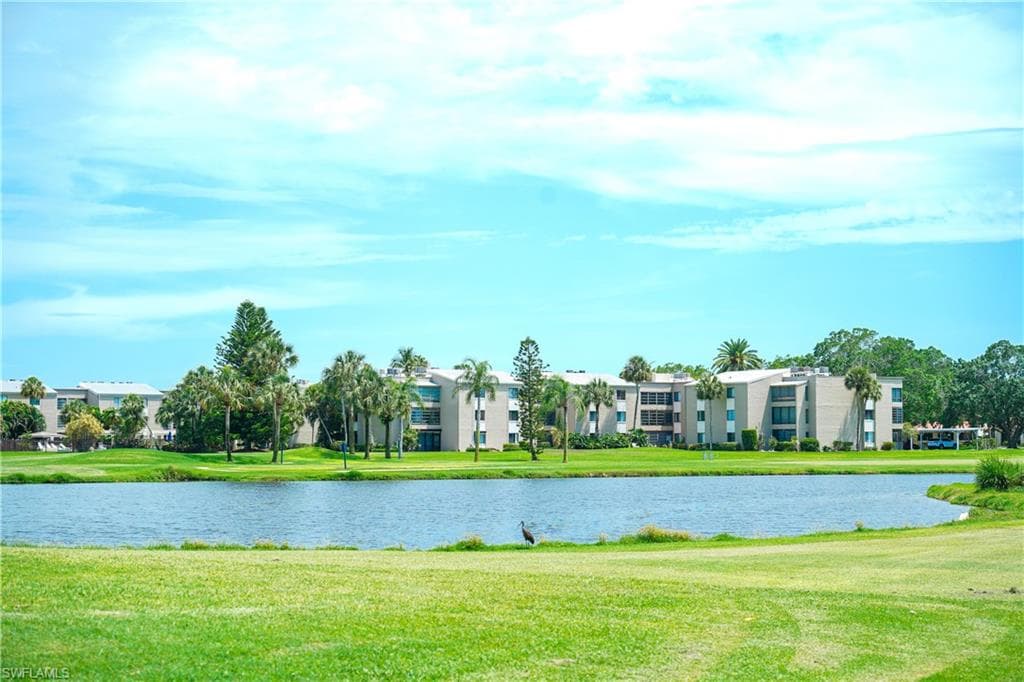 4105 Lakewood BLVD E18-5