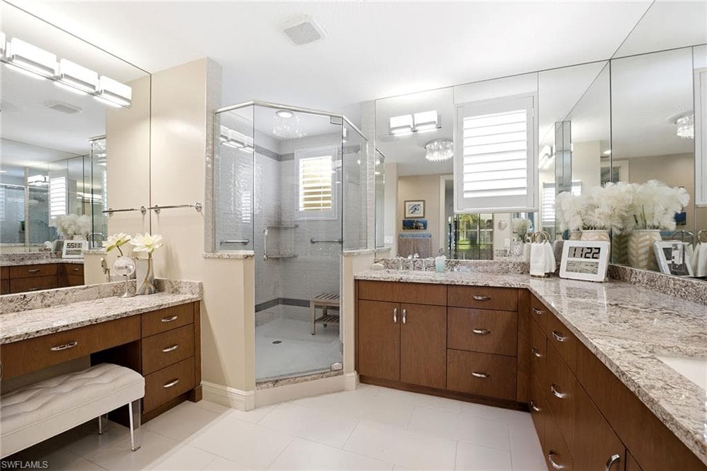729 Regency Reserve CIR 5501-24