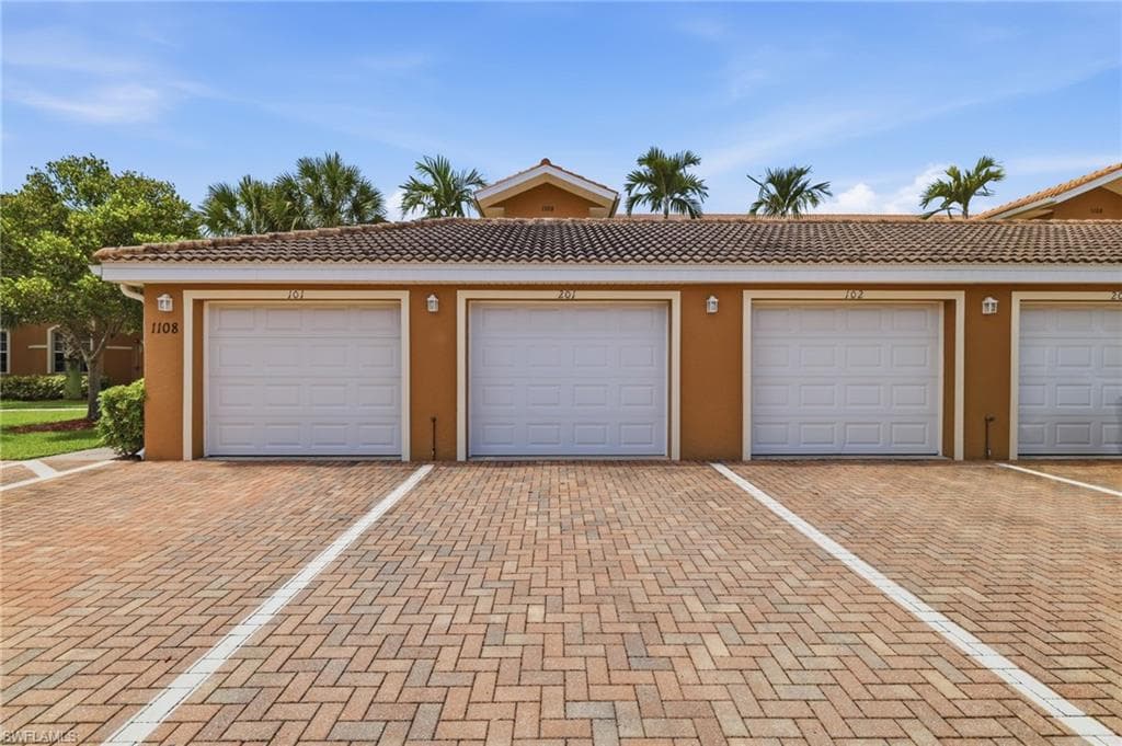 1108 Winding Pines CIR 201-22