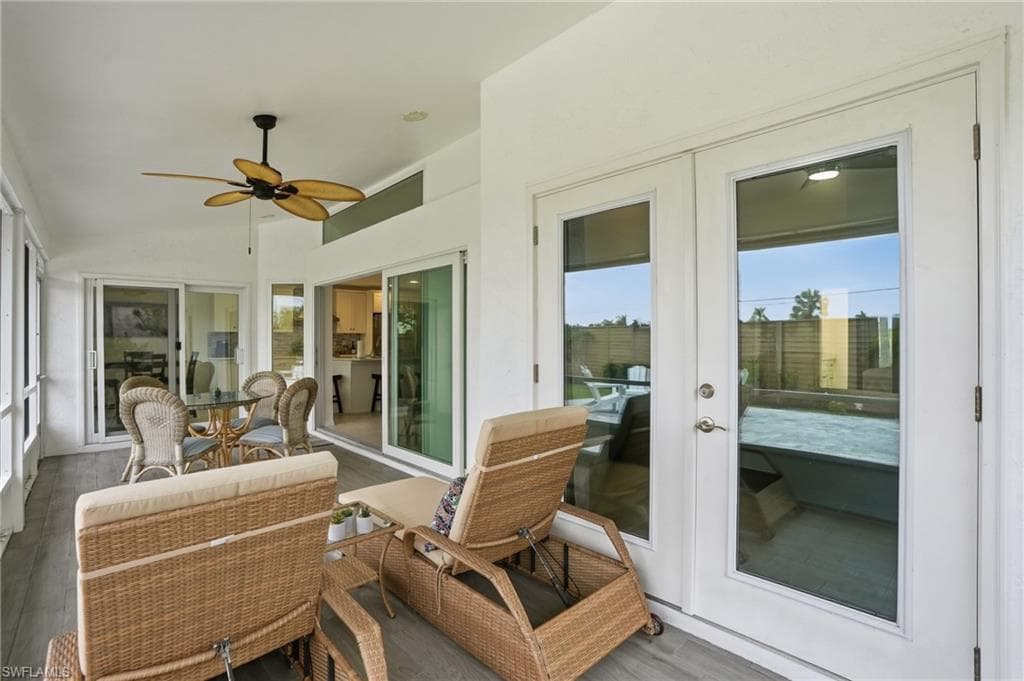 132 Bordeaux CIR-31