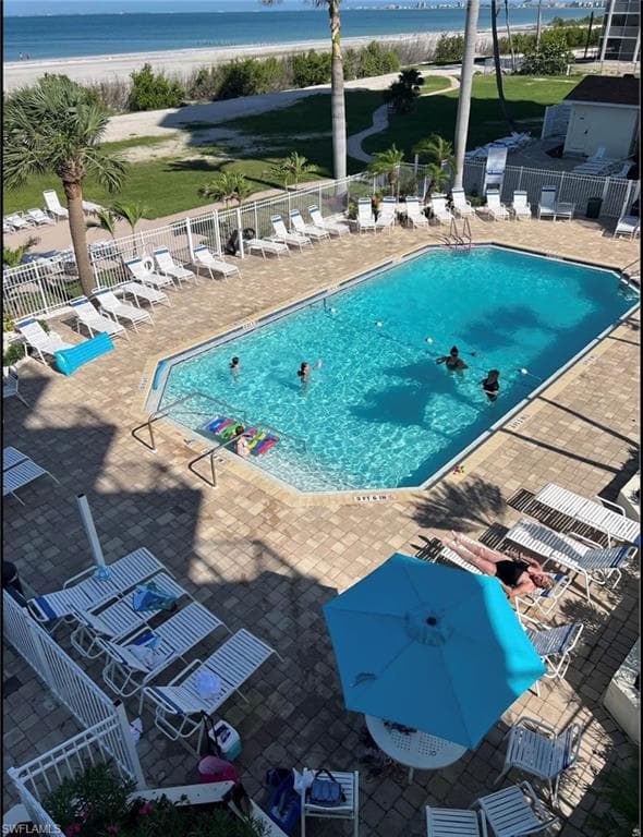 7330 Estero BLVD 301-11