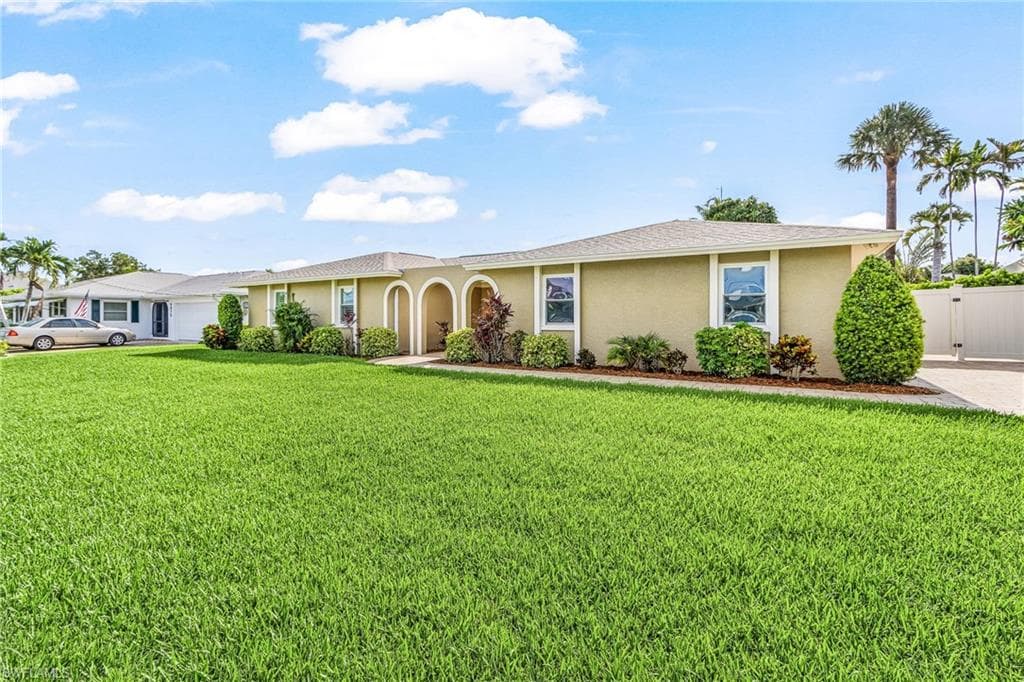 5985 Baker CT-1