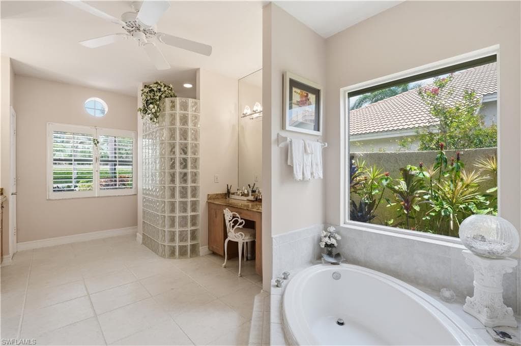 11811 Longshore WAY E-14