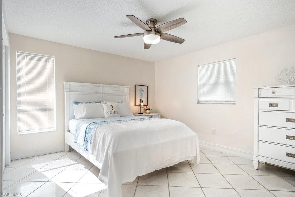 1207 Hernando ST-23