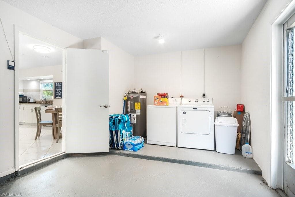 1207 Hernando ST-27