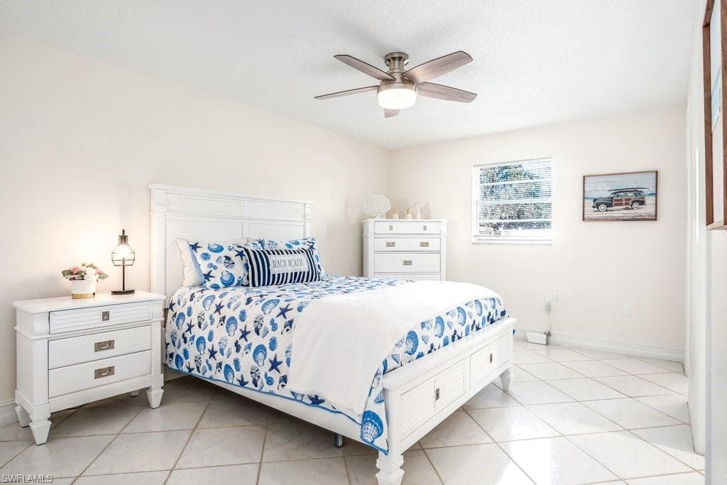 1207 Hernando ST-16